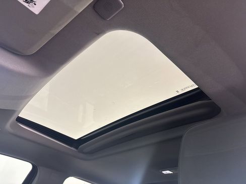 Used 2025 Chevrolet Silverado 2500 LTZ w/ Trail Boss Package image 10