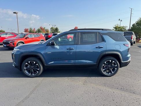 New 2026 Chevrolet Equinox RS w/ LPO, Floor Liner Package image 2