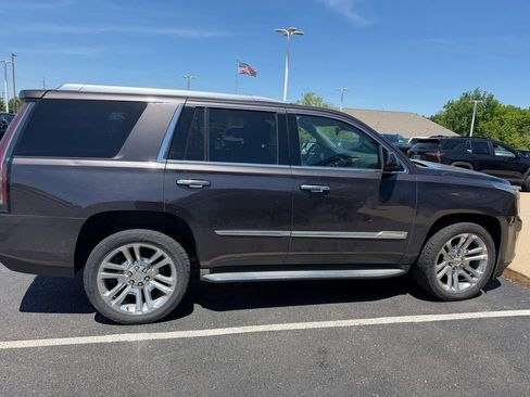 Used 2015 Cadillac Escalade Premium AWD/4WD image 11