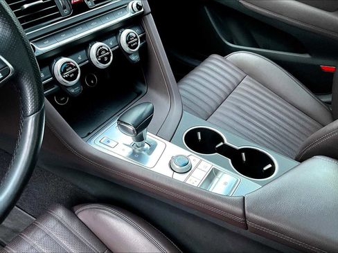 Used 2022 Genesis G70 2.0T w/ Prestige Package image 16