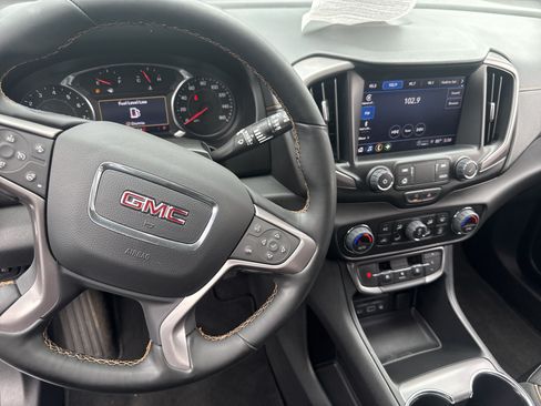Used 2023 GMC Terrain AT4 AWD/4WD image 16