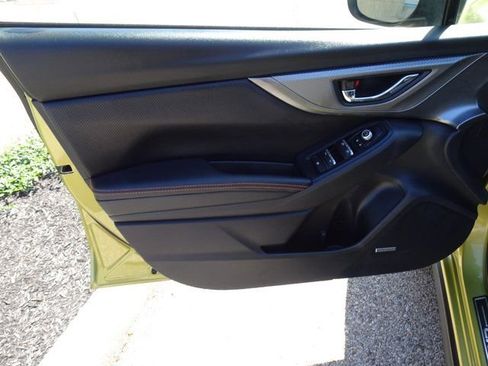 Used 2021 Subaru Crosstrek 2.5i Limited w/ Moonroof Package 2 image 9