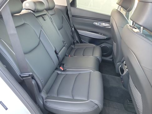 Certified 2024 Genesis GV70 2.5T w/ Advanced Package image 21