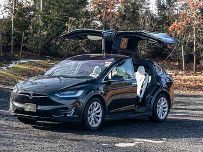 Used 2018 Tesla Model X 75D