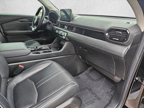 Used 2023 Honda Pilot Elite image 21