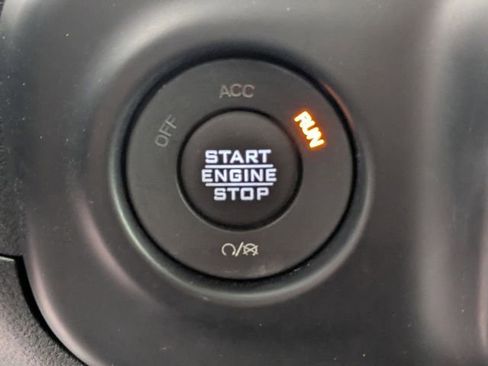 Used 2023 Jeep Gladiator Overland AWD/4WD image 20