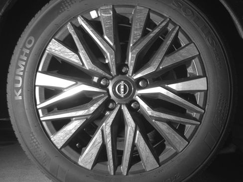 Used 2025 Nissan Altima 2.5 SV image 15