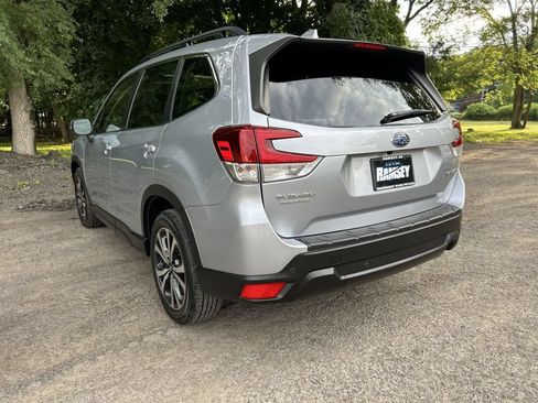 Certified 2023 Subaru Forester Limited AWD/4WD image 6