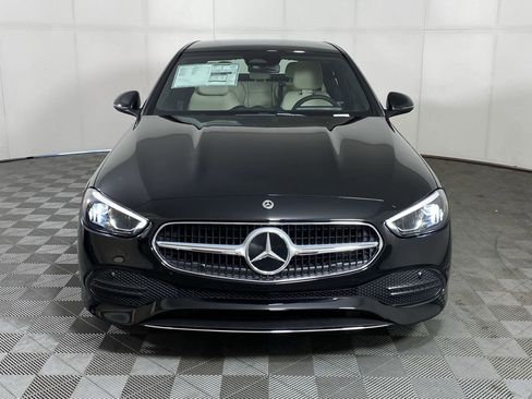 Used 2025 Mercedes-Benz C 300 4MATIC Sedan image 5
