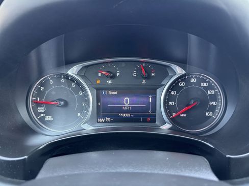 Used 2022 GMC Terrain SLE FWD image 24