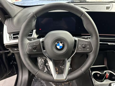 Used 2025 BMW X1 xDrive28i image 13