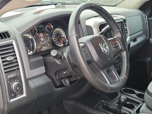 Used 2016 RAM 2500 Power Wagon w/ Luxury Group AWD/4WD image 9