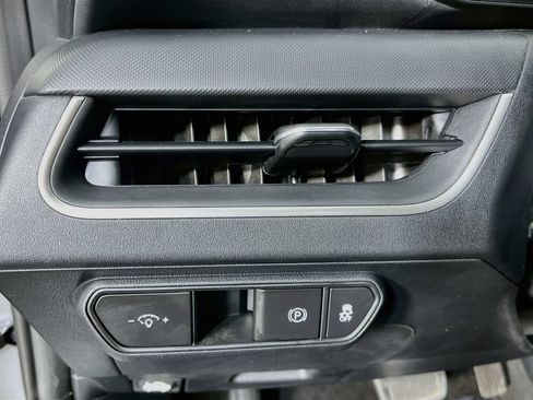 Used 2025 Kia K4 FWD image 12