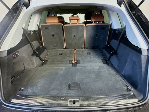 Used 2020 Audi Q7 2.0T Premium Plus w/ Premium Plus Package image 27