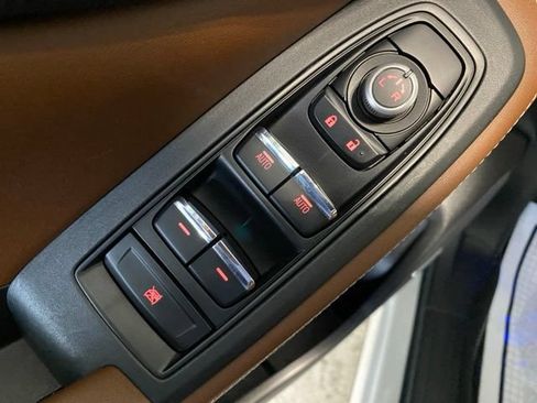 Used 2021 Subaru Forester Touring AWD/4WD image 12