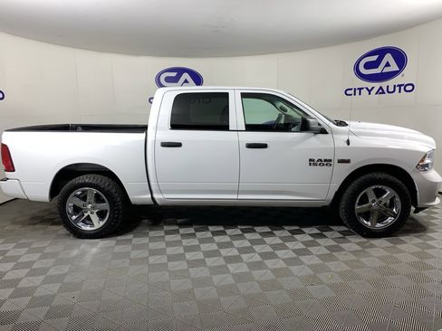 Used 2017 RAM 1500 Express w/ Express Value Package image 2