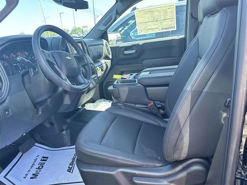 New 2026 Chevrolet Silverado 1500 W/T w/ WT Value Package image 17