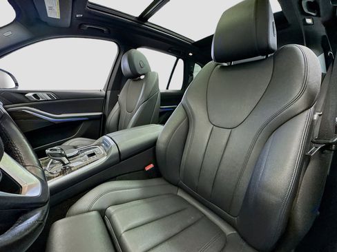 Used 2020 BMW X5 xDrive40i w/ Parking Assistance Package image 13