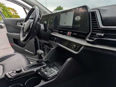 Used 2023 Kia Sportage EX FWD image 22