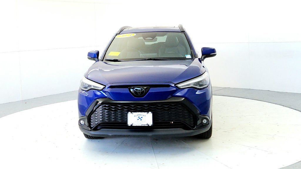 Certified 2024 Toyota Corolla Cross AWD Hybrid w/ Convenience Package image 8