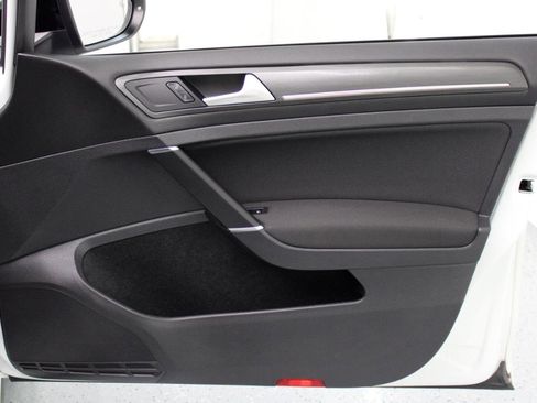 Used 2021 Volkswagen GTI S image 48