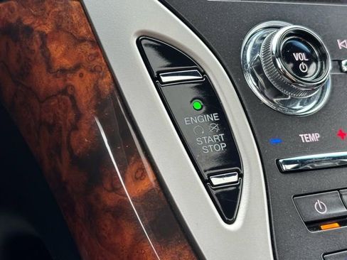 Used 2020 Lincoln Nautilus Reserve image 25