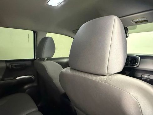Used 2021 Toyota Tacoma SR5 RWD image 27
