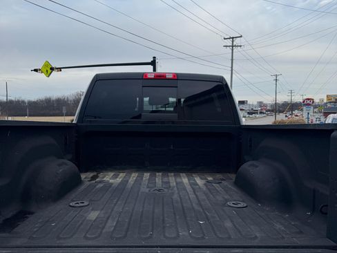 Used 2019 RAM 2500 Big Horn image 23