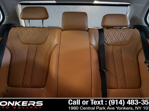 Used 2019 BMW 750i xDrive w/ Executive Package AWD/4WD image 42