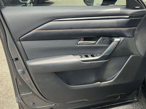 Certified 2024 MAZDA CX-50 AWD 2.5 S w/ Accent Package image 9