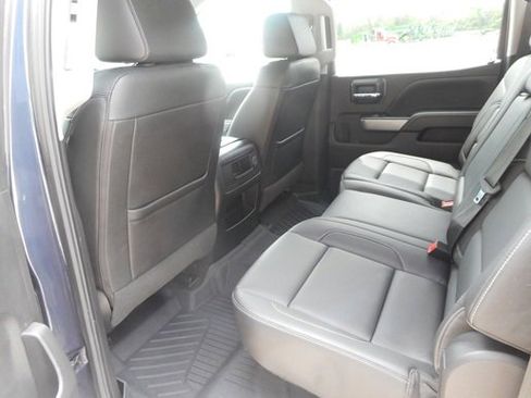 Used 2018 Chevrolet Silverado 1500 LTZ Z71 w/ Centennial Edition image 17