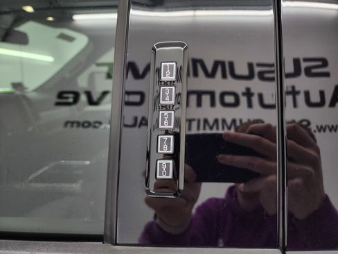 Used 2020 Ford F350 Lariat image 35