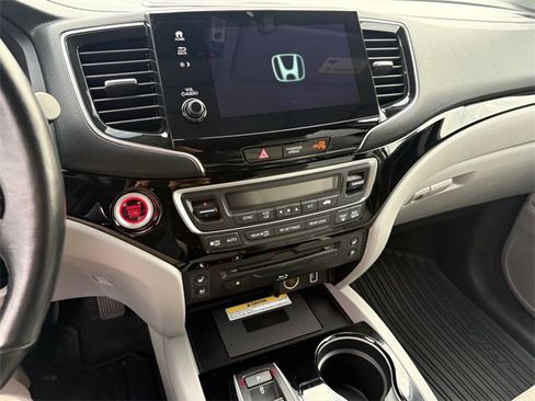 Used 2020 Honda Pilot Elite image 12