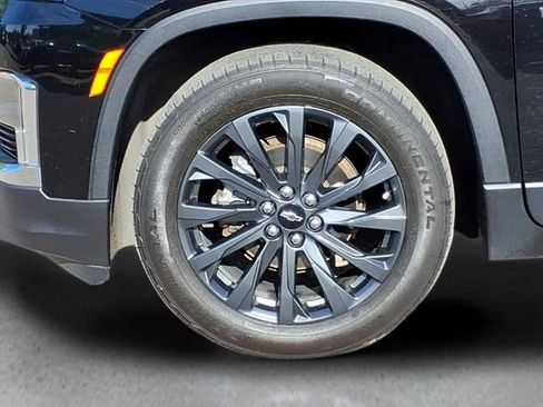 Used 2023 Chevrolet Traverse RS w/ LPO, Floor Liner Package AWD/4WD image 10