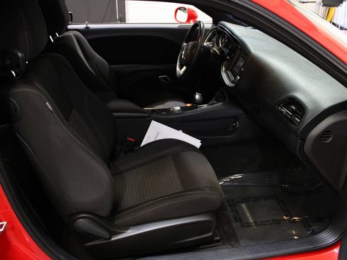 Used 2015 Dodge Challenger R/T w/ Quick Order Package 28B R/T RWD image 14