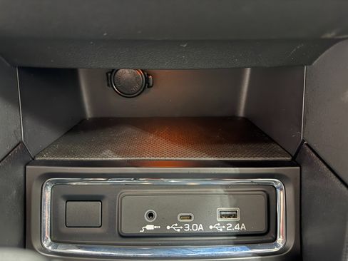 Used 2025 Subaru Ascent Onyx Edition image 14