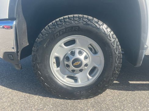 Used 2024 Chevrolet Silverado 2500 W/T w/ WT Convenience Package image 33