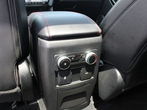 Used 2023 Ford Explorer ST-Line w/ Class IV Trailer Tow Package AWD/4WD image 26