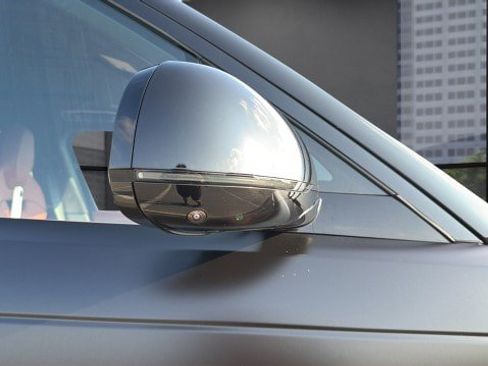 New 2026 Land Rover Range Rover Sport SV image 18