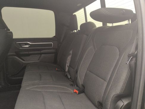 Used 2020 RAM 1500 Big Horn RWD image 18