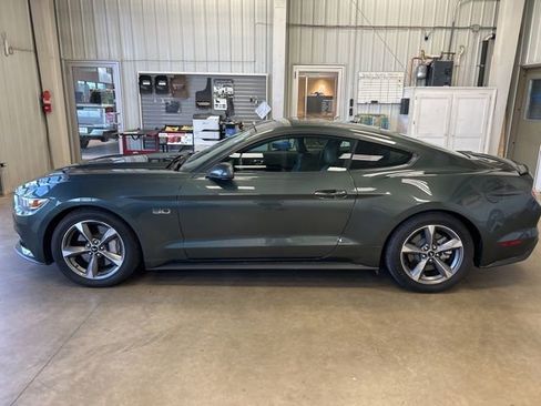 Used 2015 Ford Mustang GT Premium image 8