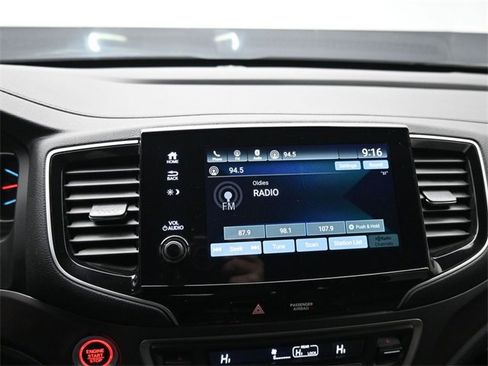 Used 2022 Honda Pilot Sport image 29