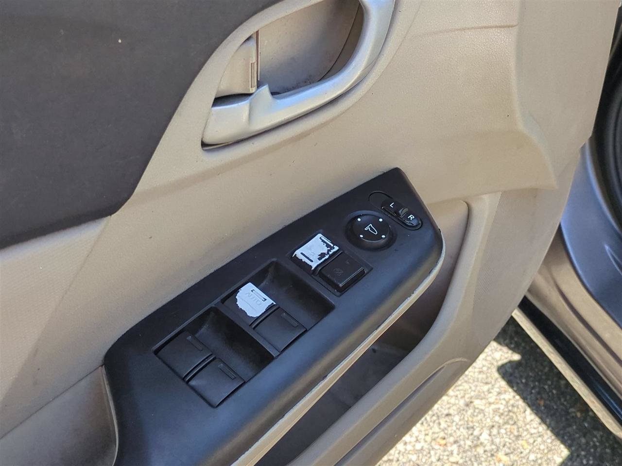 Used 2012 Honda Civic LX image 12