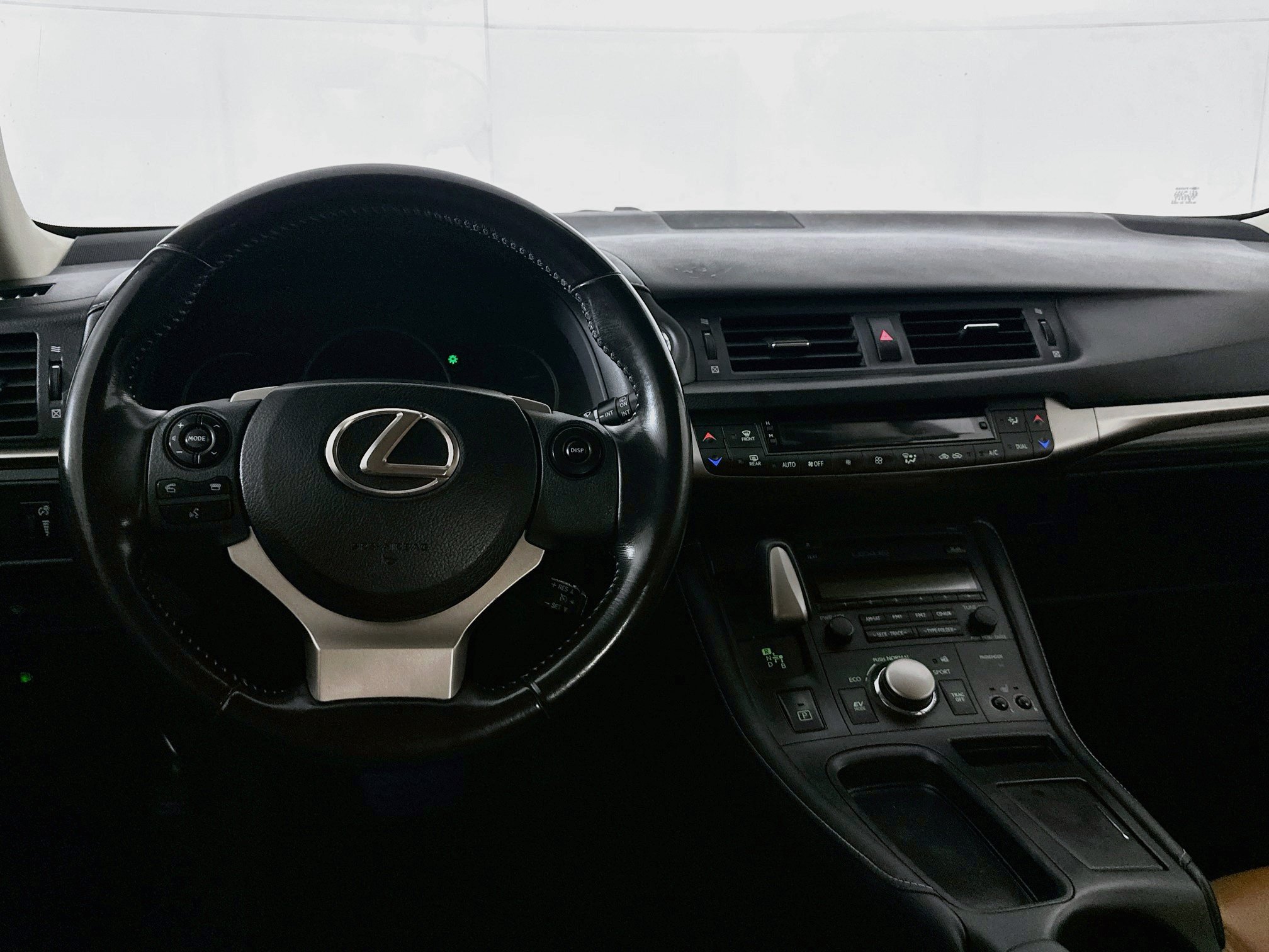 Used 2016 Lexus CT 200h w/ Seat Comfort Package FWD image 17
