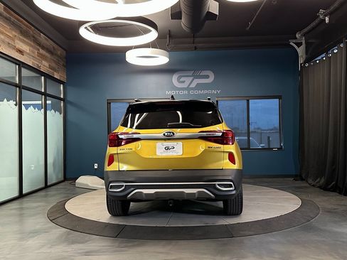 Used 2021 Kia Seltos SX image 4