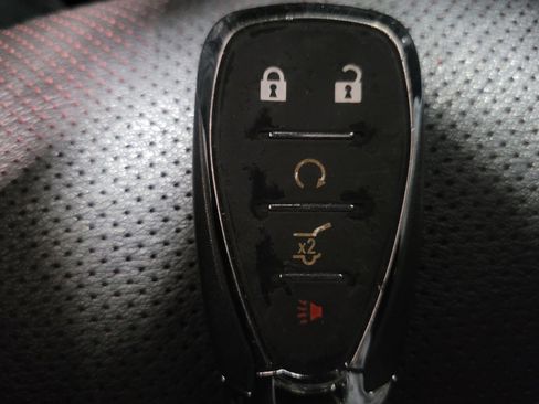 Used 2020 Chevrolet Blazer RS AWD/4WD image 32