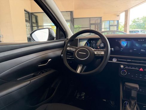 Used 2025 Hyundai Tucson SEL image 30