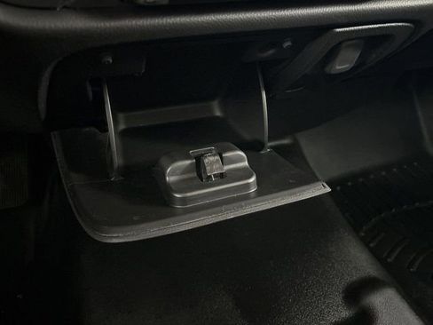 Used 2017 Chevrolet Silverado 1500 LT w/ All Star Edition image 24