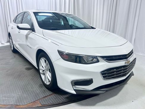 Used 2016 Chevrolet Malibu LT image 24