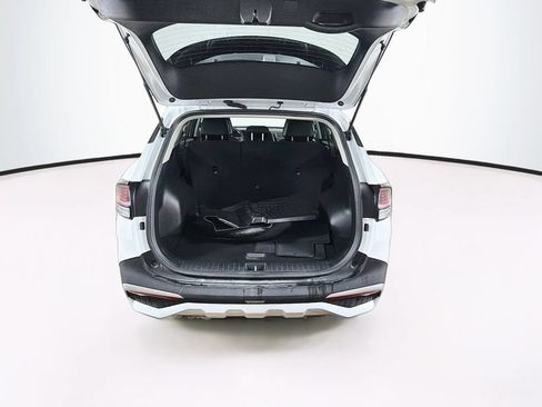 Used 2024 Kia Sportage EX AWD/4WD image 25